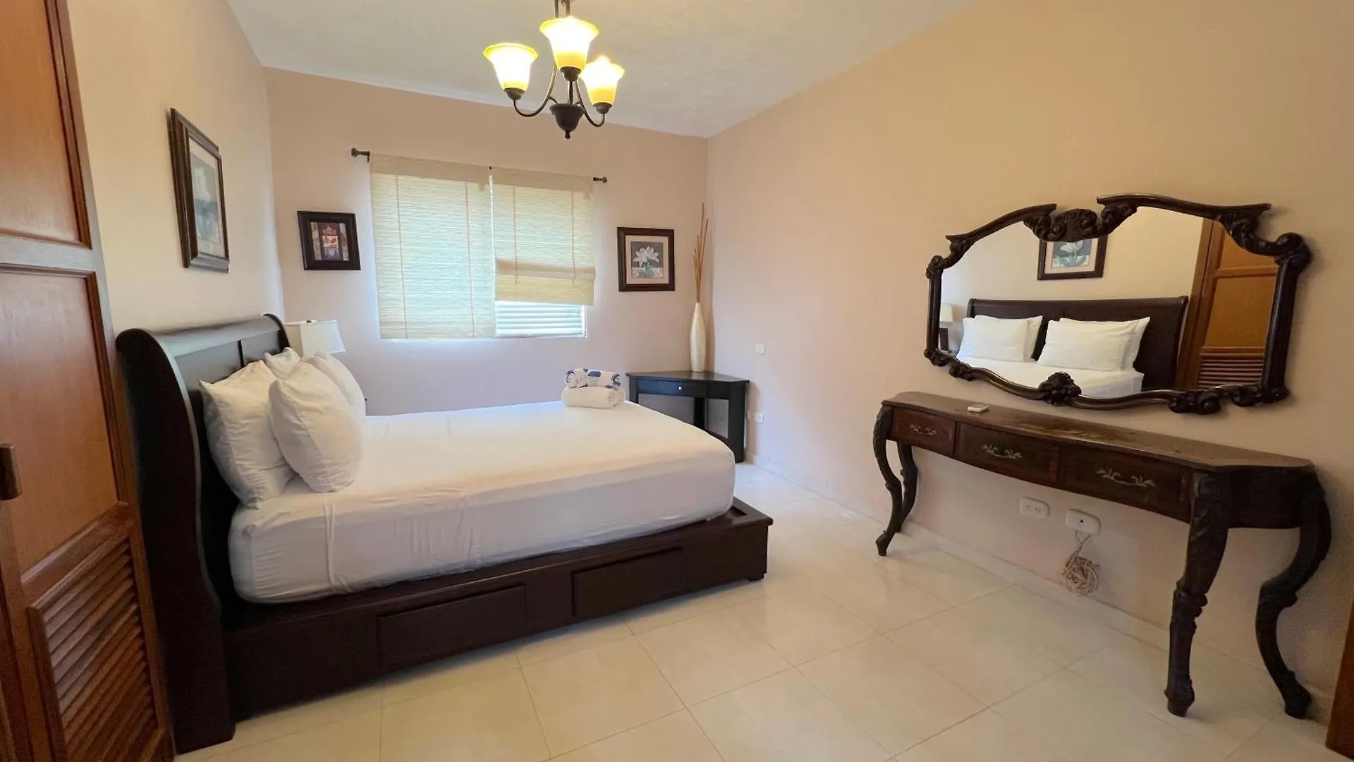 Deluxe Villas Playa Bavaro Punta Cana 5*,